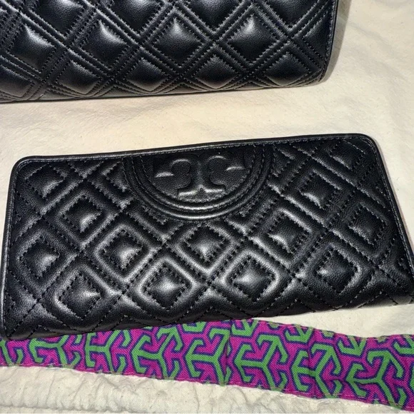 Tory Burch Black Quilted Shoulder Bag & Tory Burch Fleming Slim Wallet - Picture 11 of 16